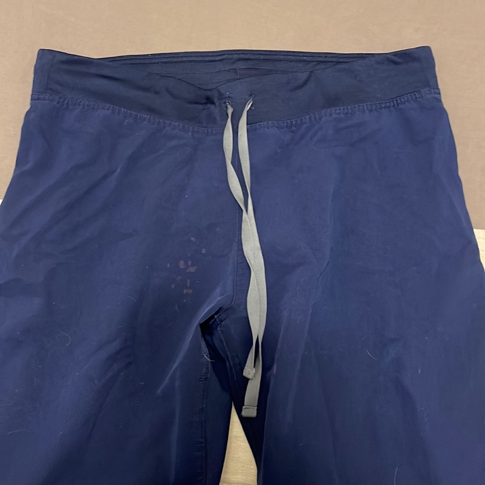 Figs Medium Tall Livingston Scrub Pants in Navy